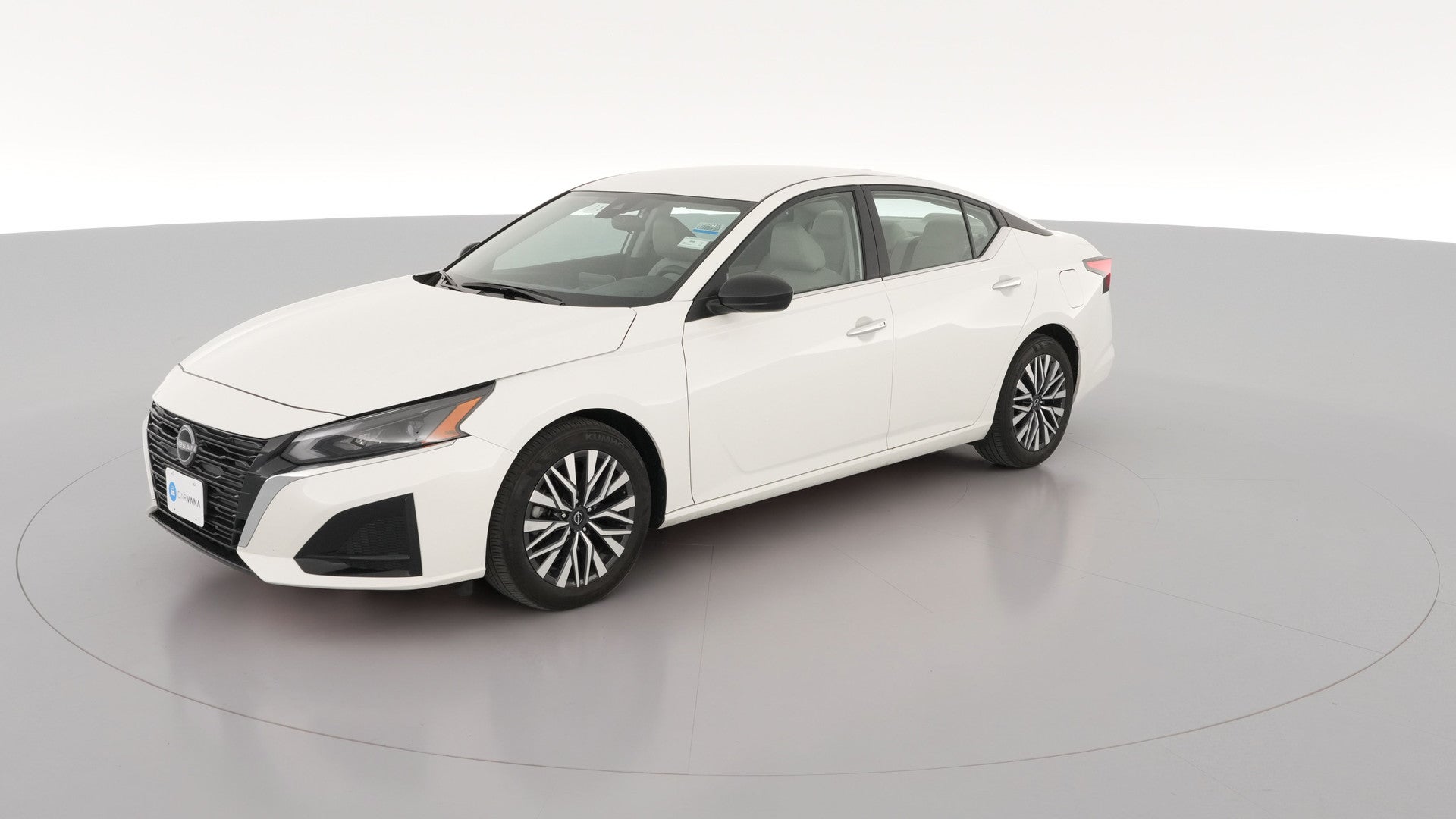 2025 Nissan Altima vehicle photo