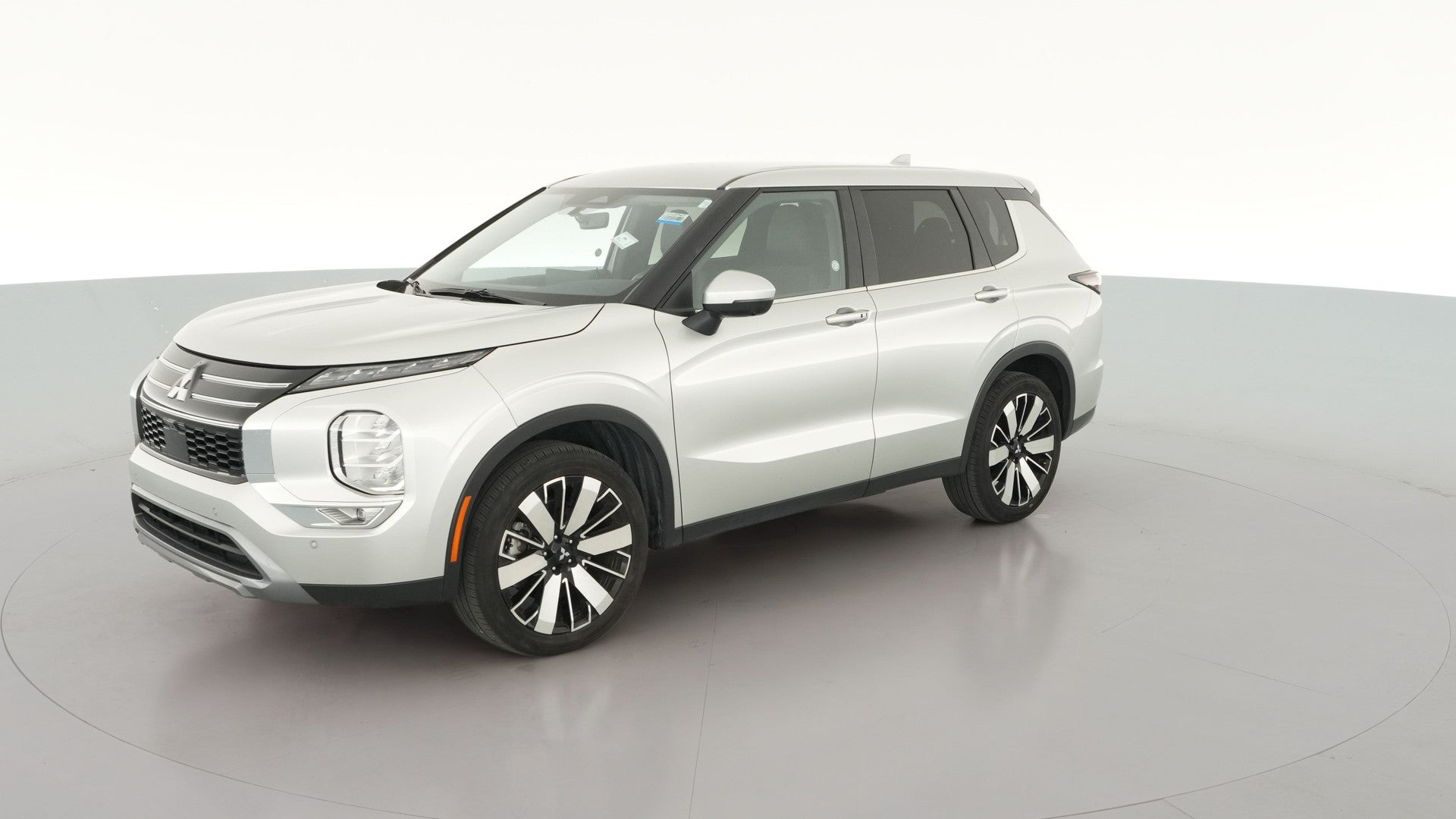 2025 Mitsubishi Outlander vehicle photo