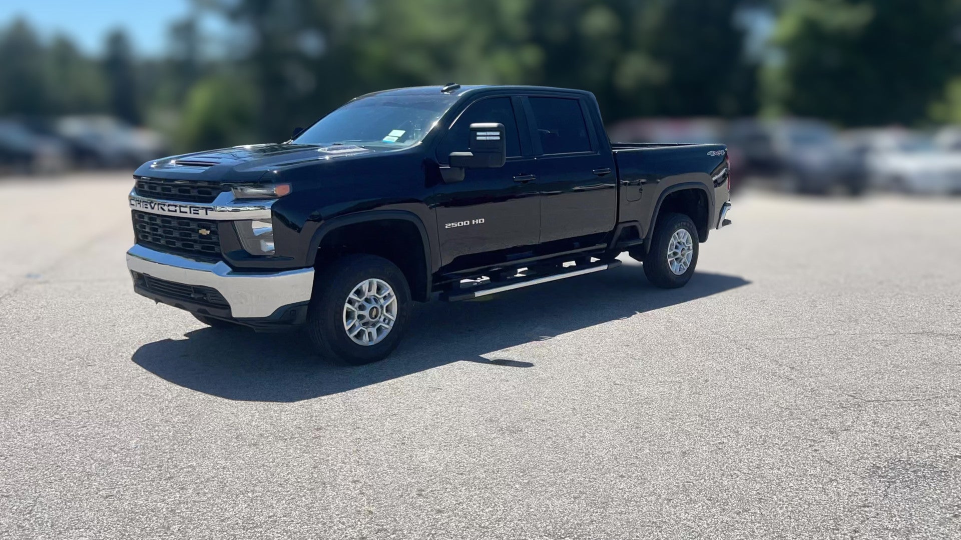 2023 Chevrolet Silverado 2500 HD Crew Cab vehicle photo