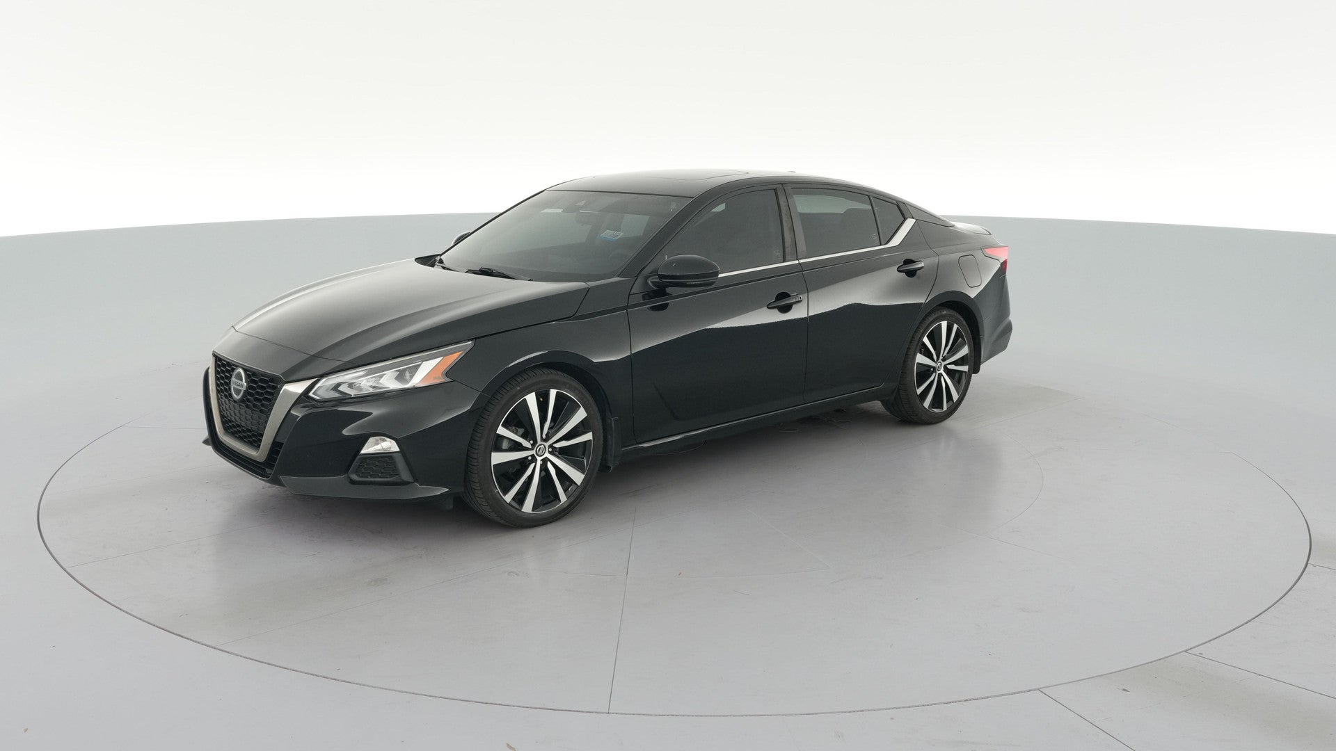 2020 Nissan Altima vehicle photo