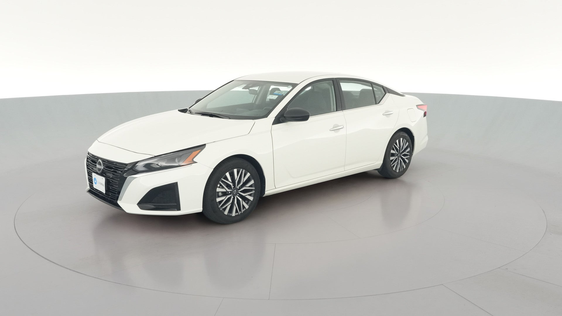 2025 Nissan Altima vehicle photo