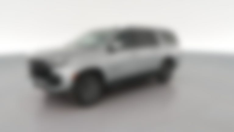 2024 Chevrolet Suburban vehicle photo