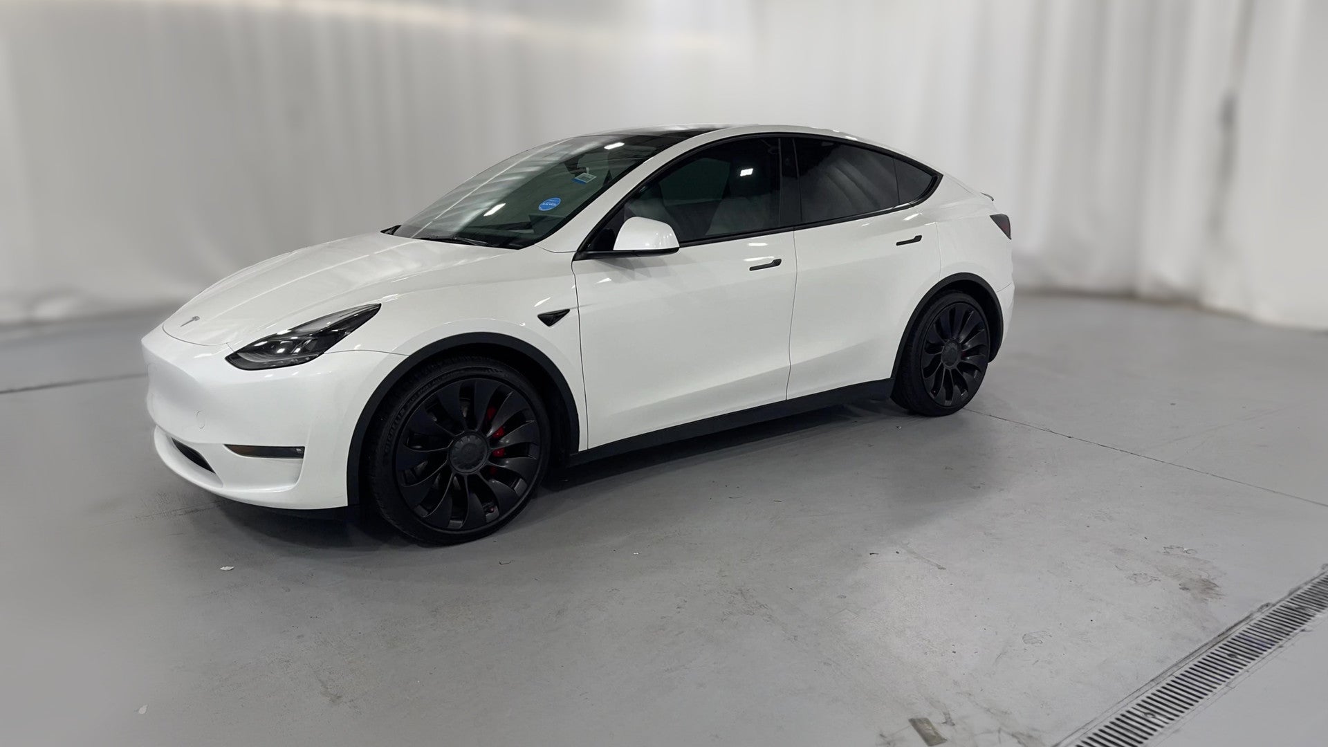 2023 Tesla Model Y vehicle photo