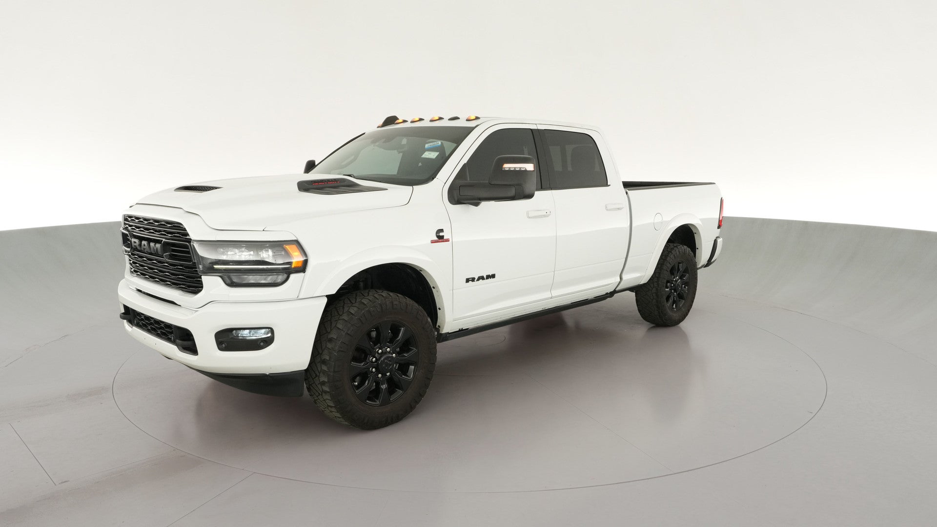 2023 Ram 2500 Crew Cab vehicle photo