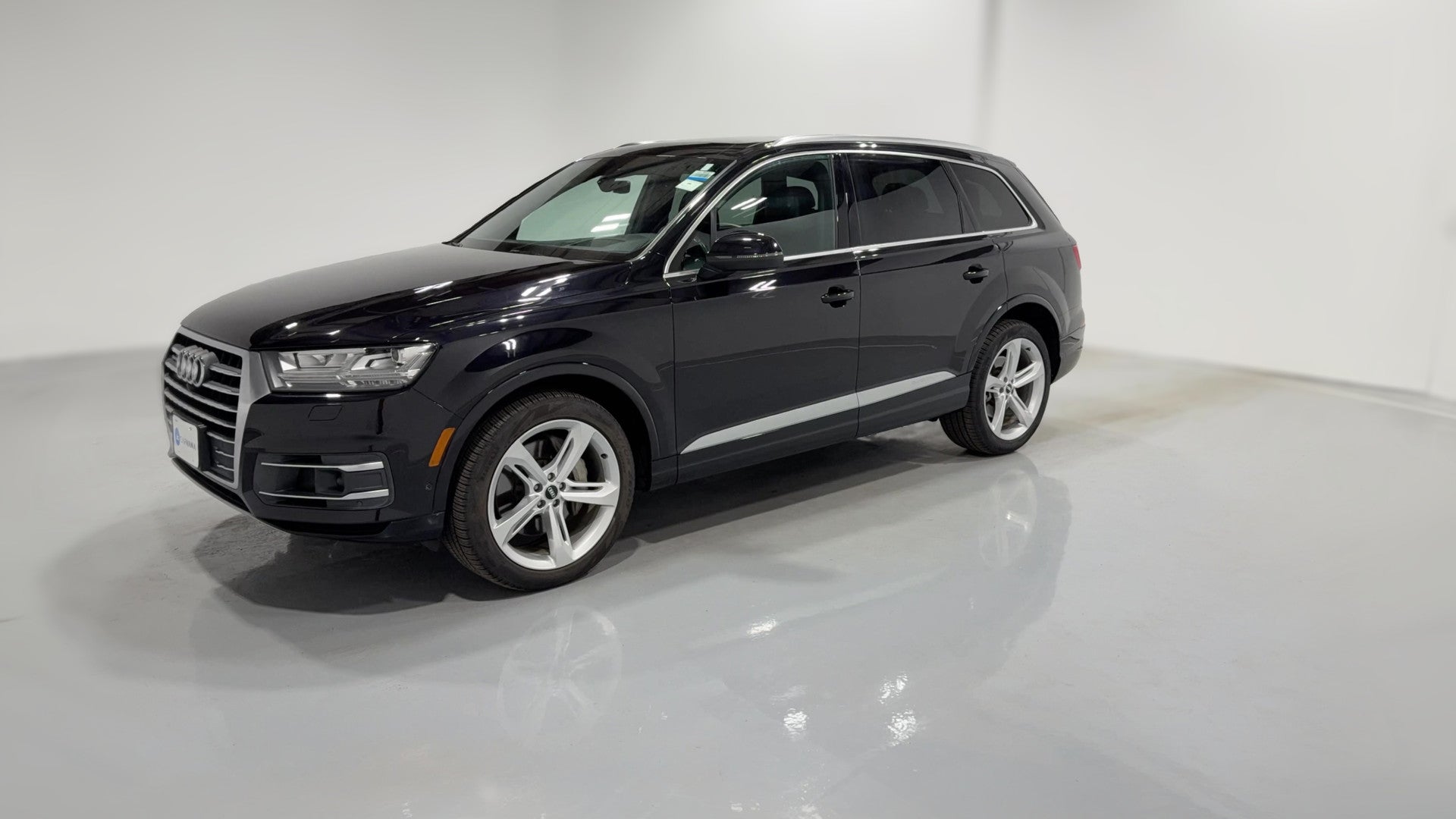 2019 Audi Q7 vehicle photo