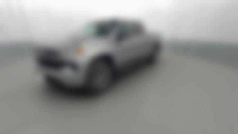 2024 Chevrolet Silverado 1500 Crew Cab vehicle photo