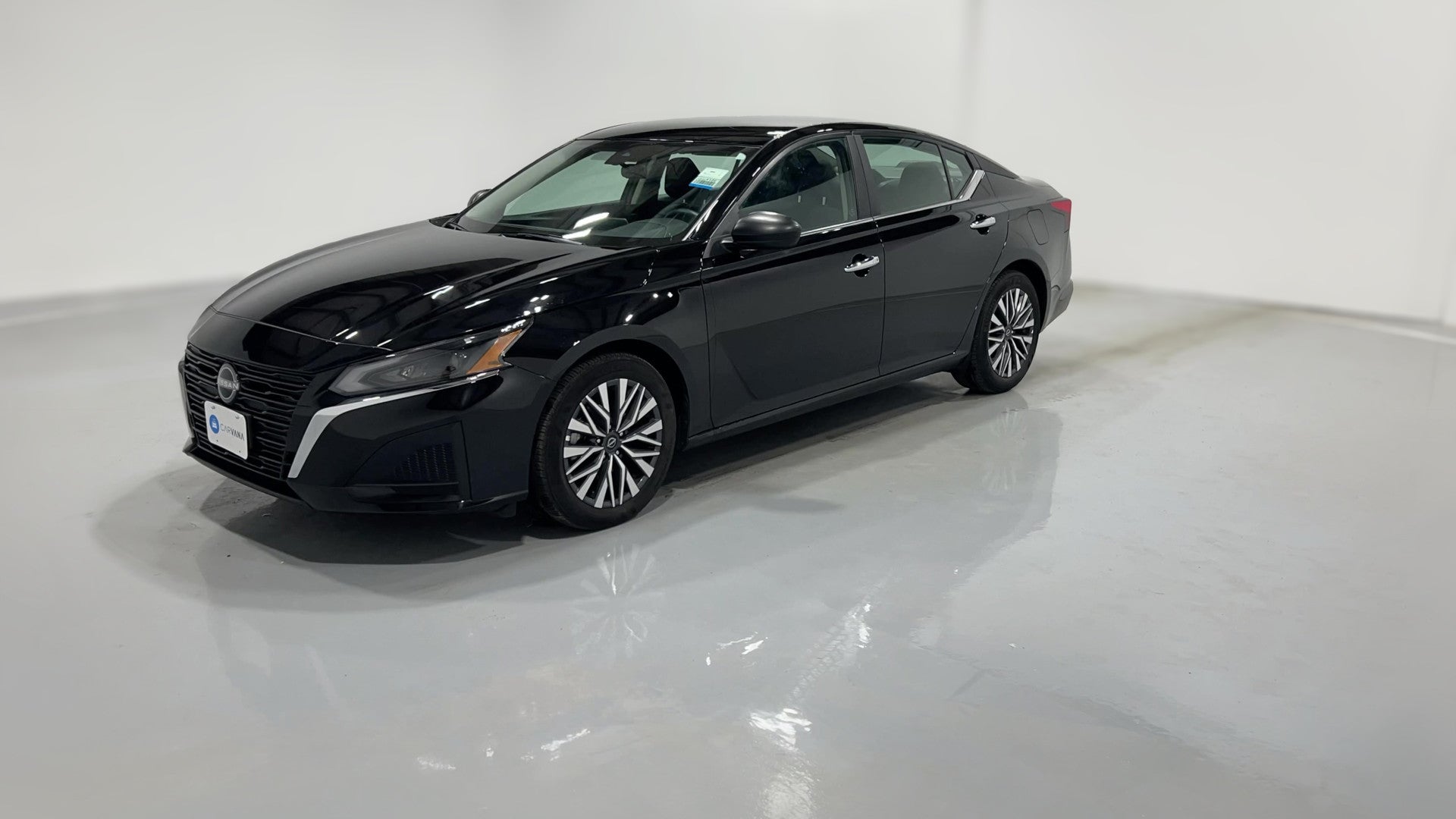 2025 Nissan Altima vehicle photo