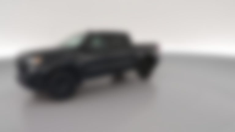 2022 Chevrolet Silverado 1500 Limited Crew Cab vehicle photo