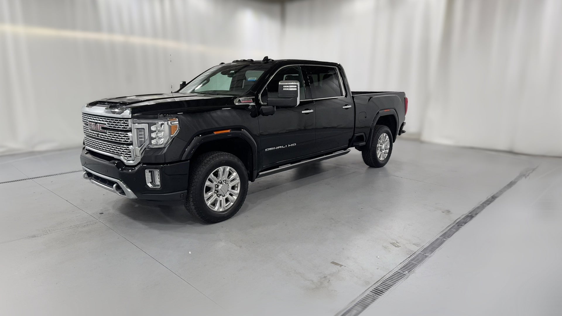 2022 GMC Sierra 2500 HD Crew Cab vehicle photo