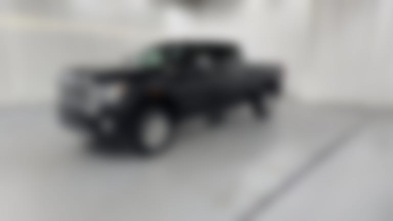 2022 GMC Sierra 2500 HD Crew Cab vehicle photo