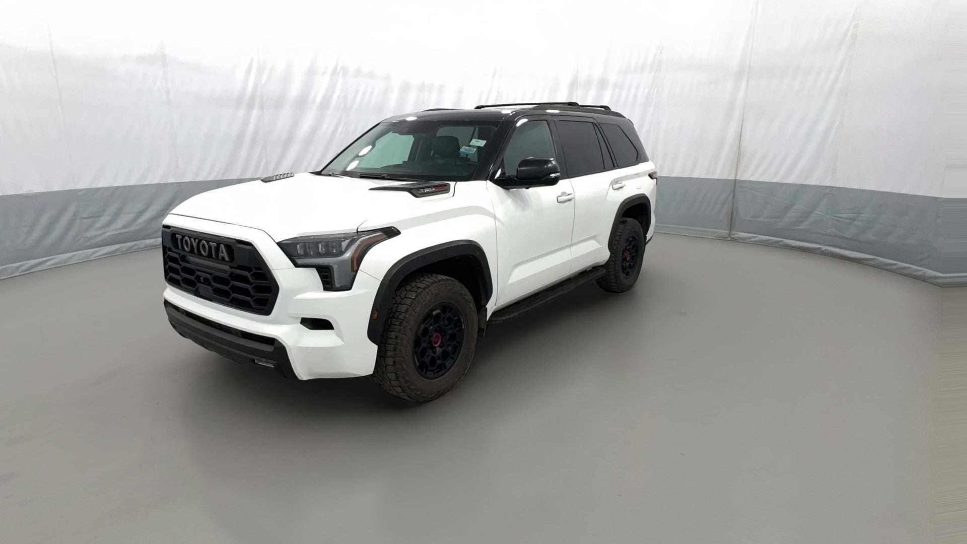 2023 Toyota Sequoia vehicle photo