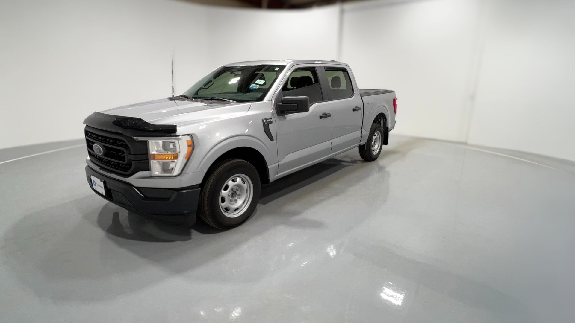 2022 Ford F150 SuperCrew Cab vehicle photo