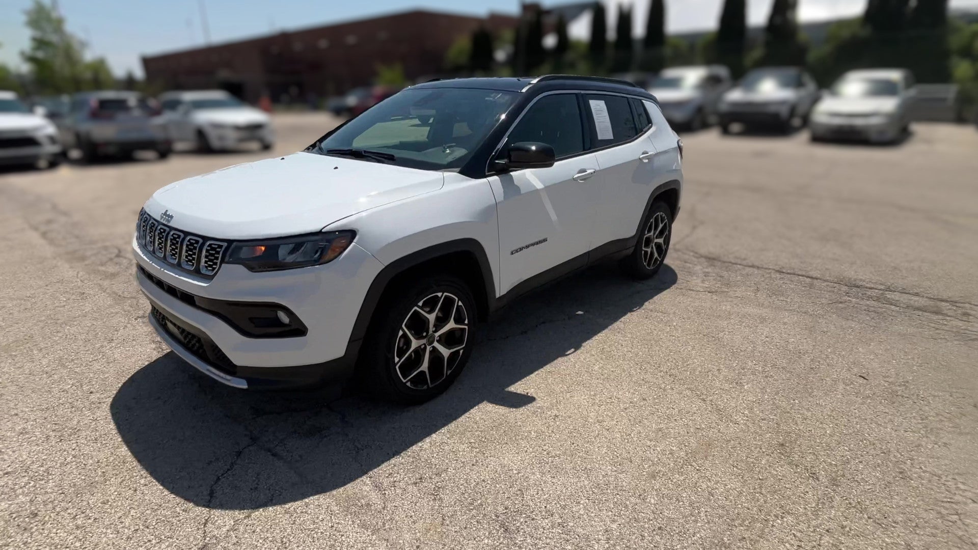 2025 Jeep Compass vehicle photo