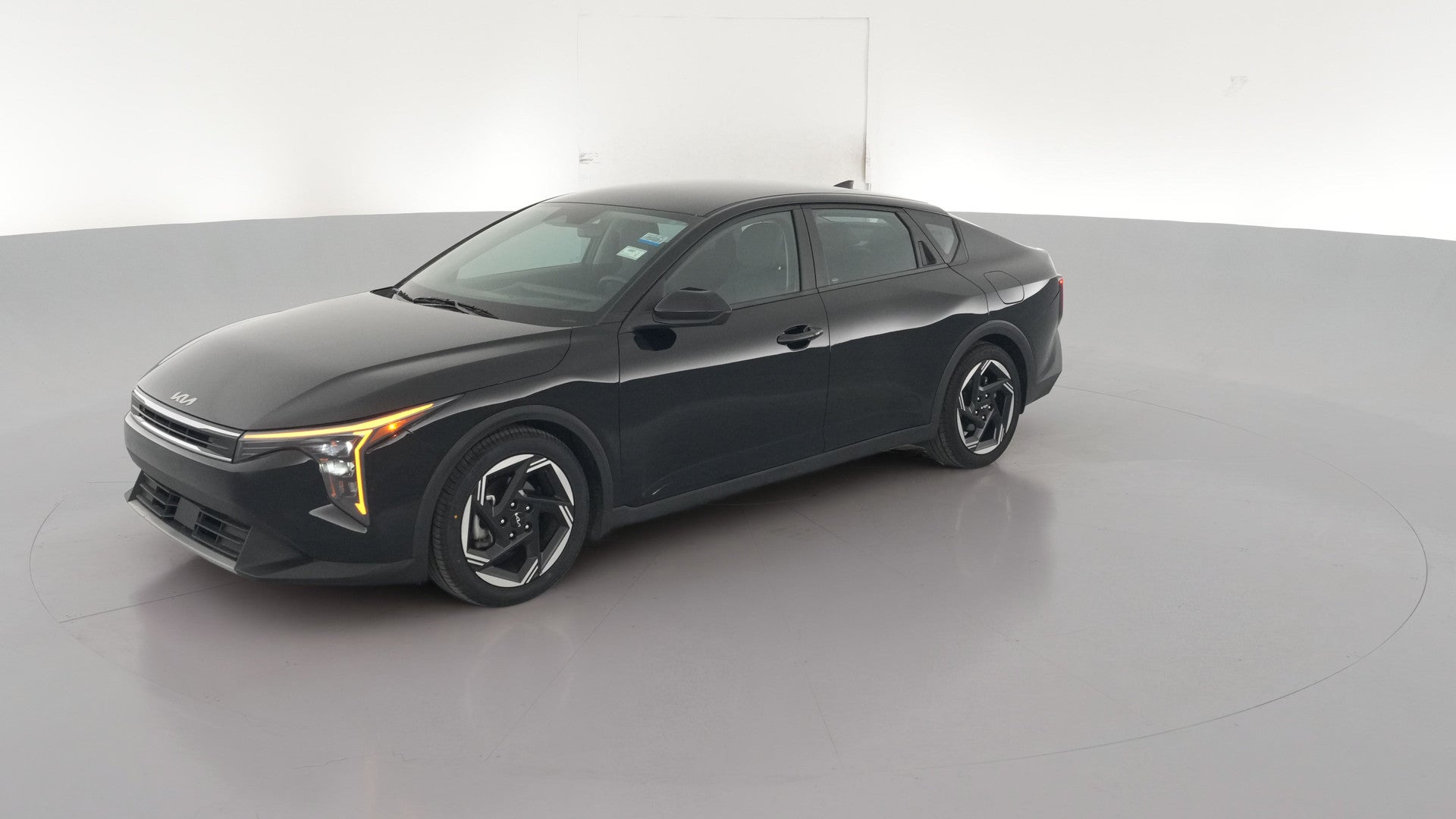 2025 Kia K4 vehicle photo