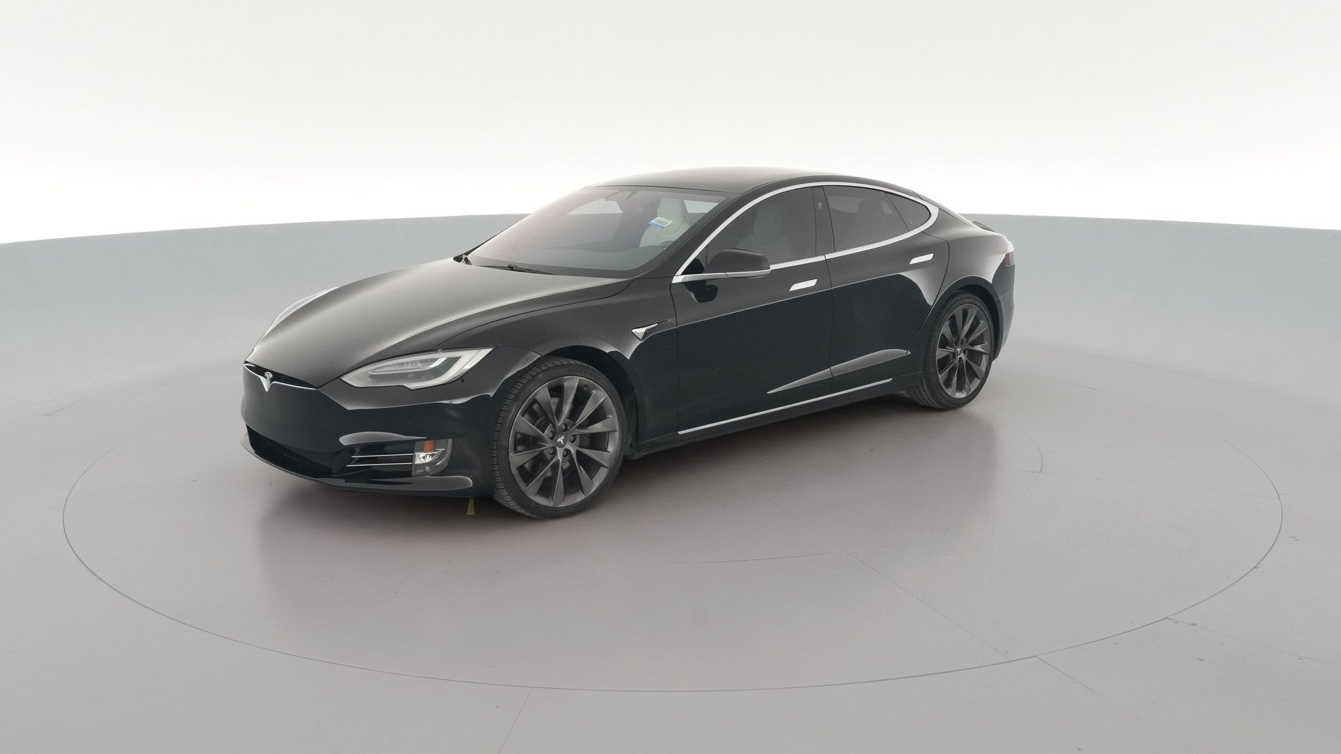 2019 Tesla Model S vehicle photo