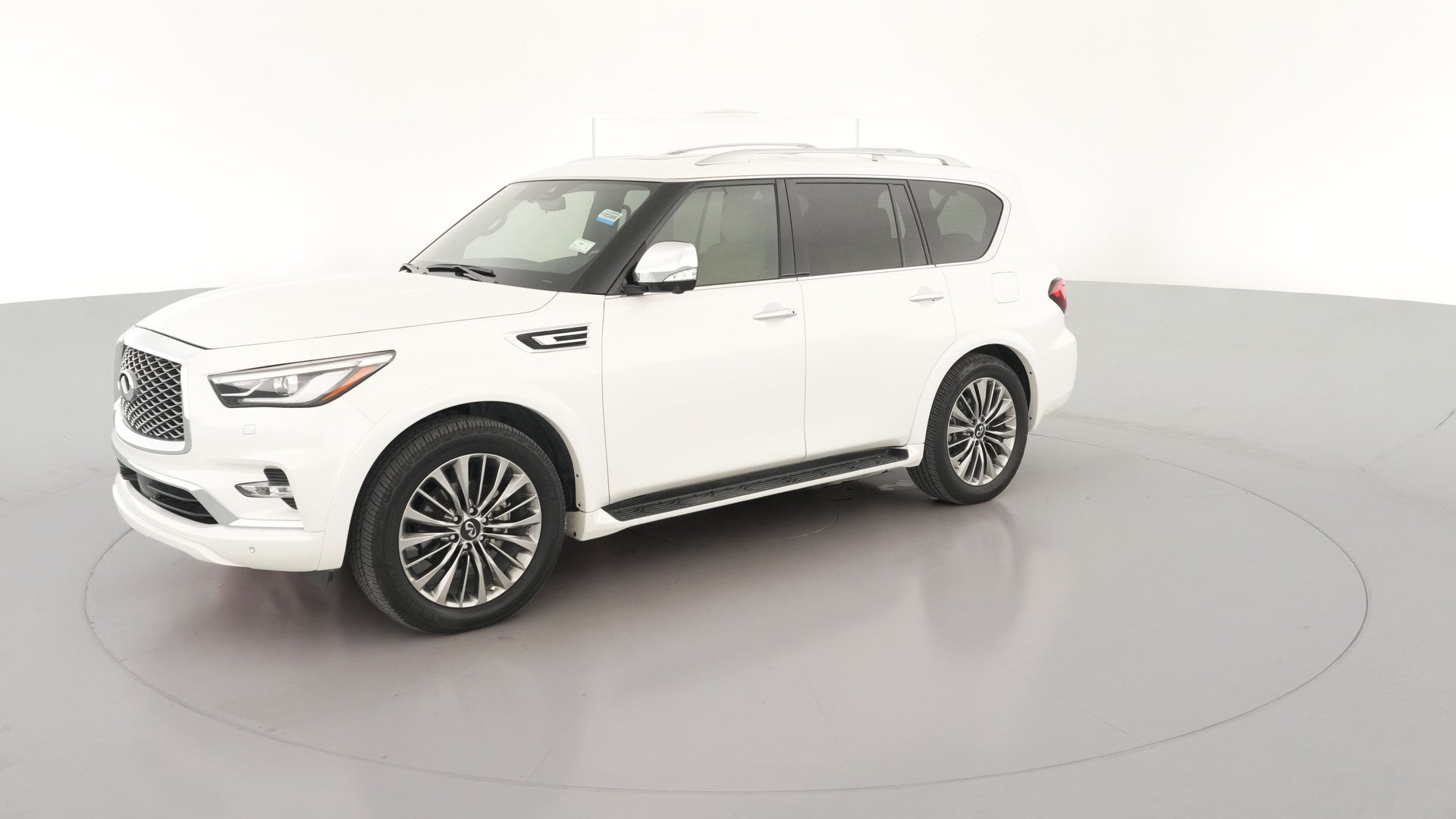 2021 INFINITI QX80 vehicle photo