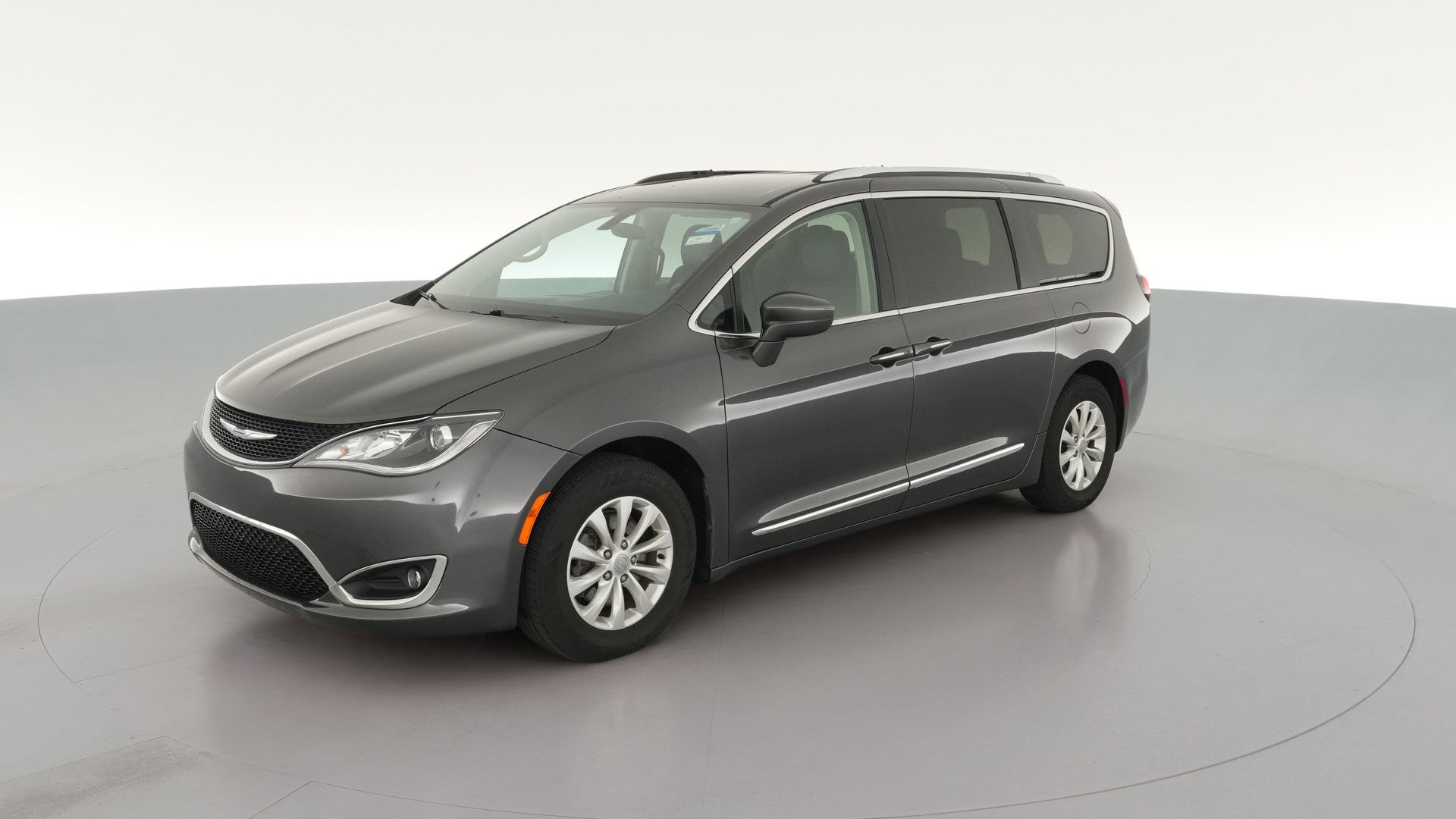 2018 Chrysler Pacifica vehicle photo
