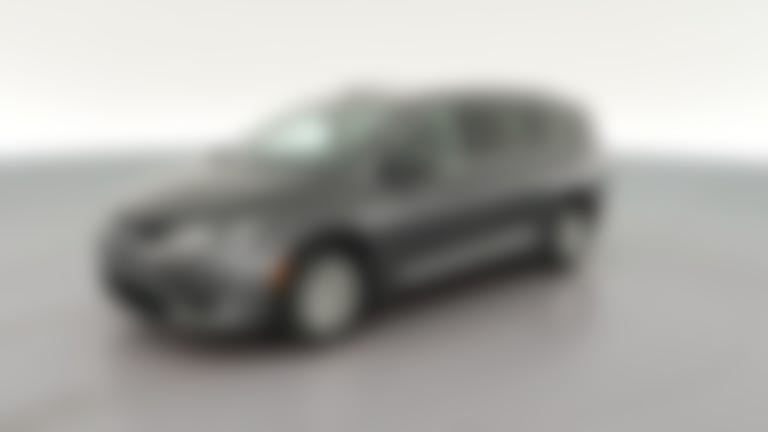 2018 Chrysler Pacifica vehicle photo