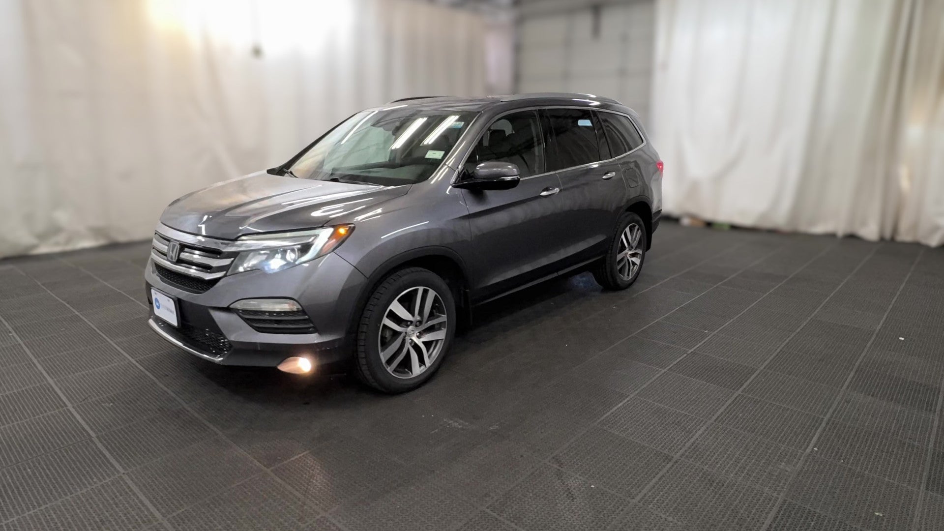 2016 Honda Pilot vehicle photo