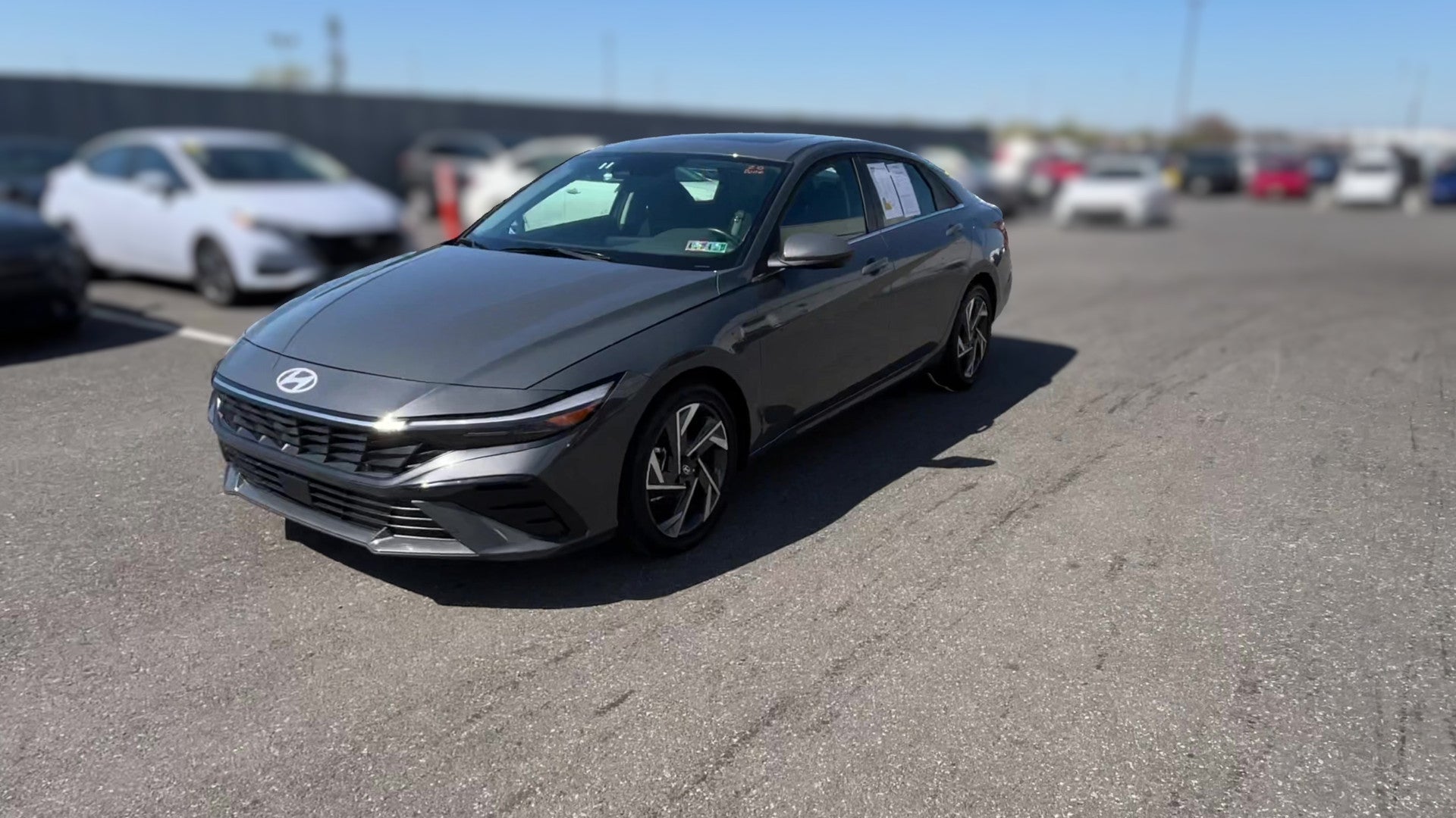 2025 Hyundai Elantra vehicle photo