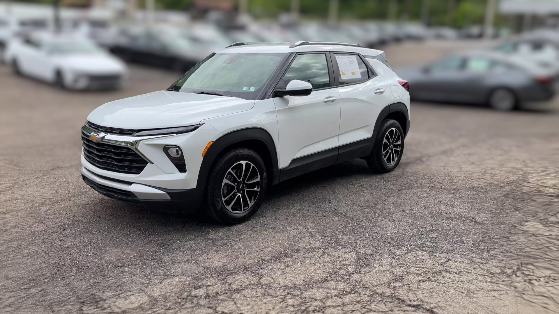 2025 Chevrolet Trailblazer vehicle photo