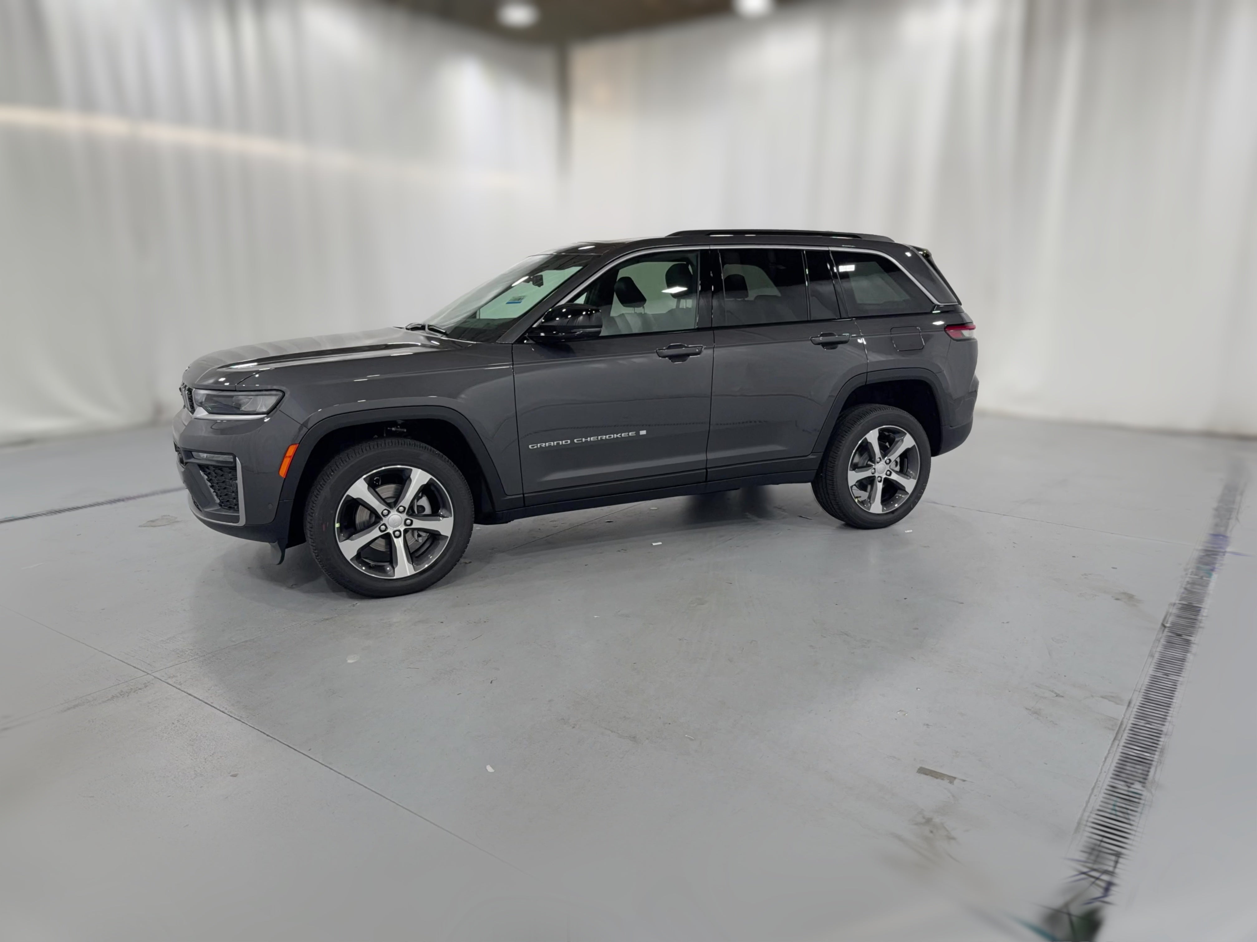 2026 Jeep Grand Cherokee Limited - Photo 29