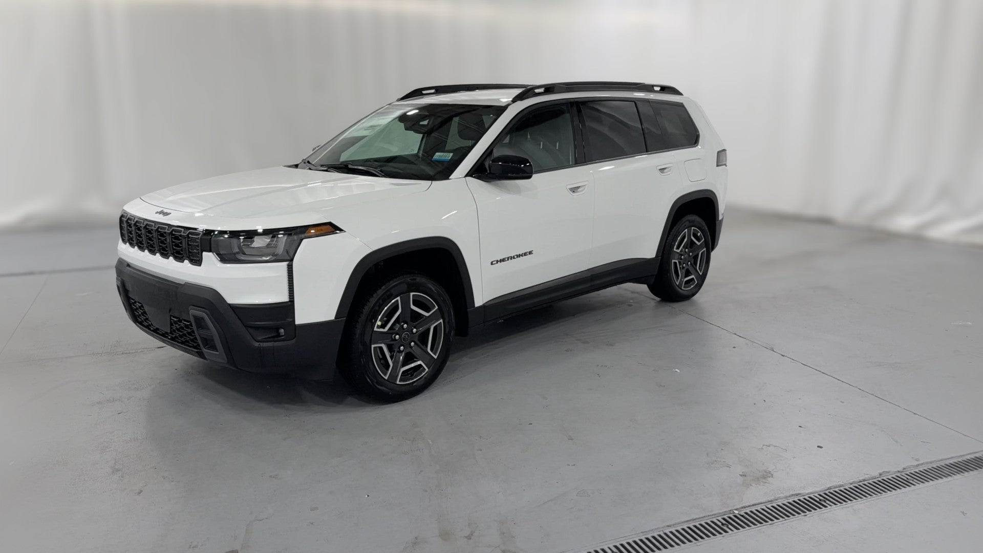 2026 Jeep Cherokee vehicle photo
