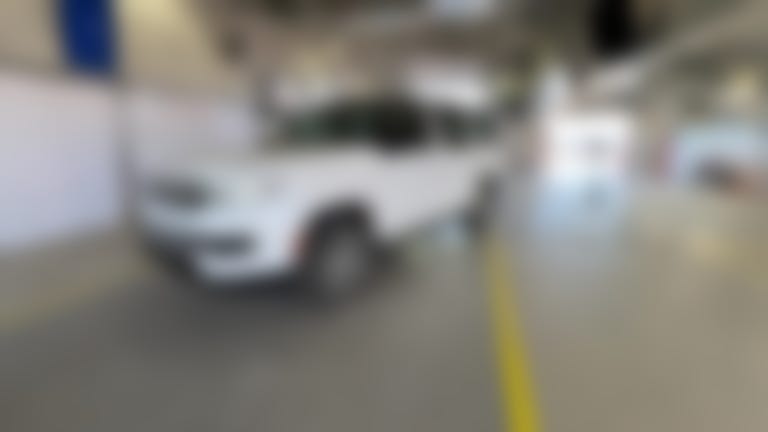 2023 Jeep Grand Wagoneer vehicle photo