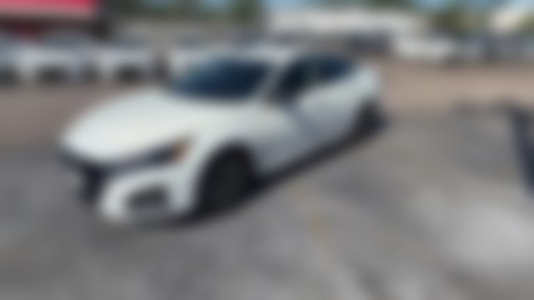 2025 Nissan Altima vehicle photo