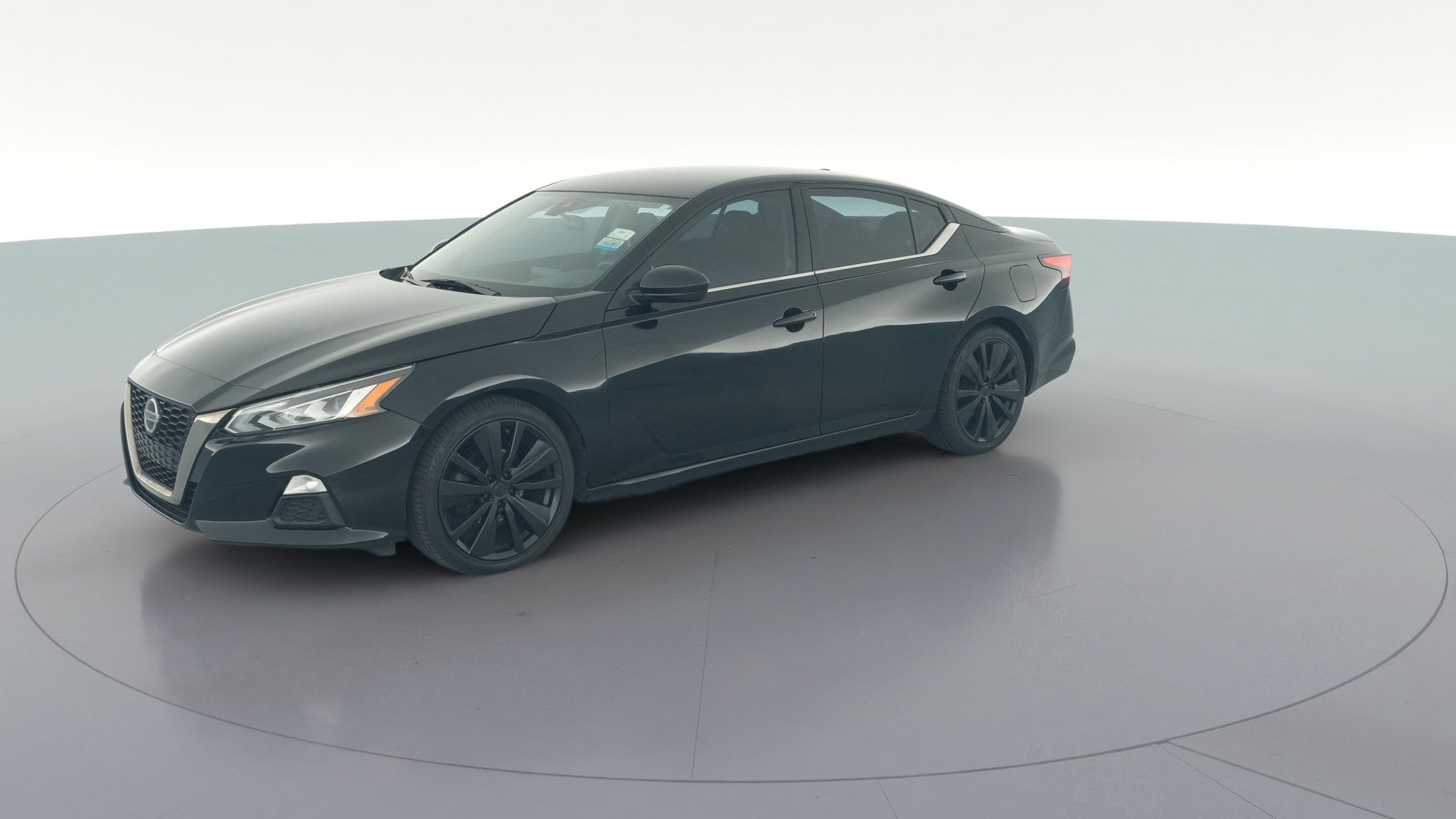 2020 Nissan Altima vehicle photo