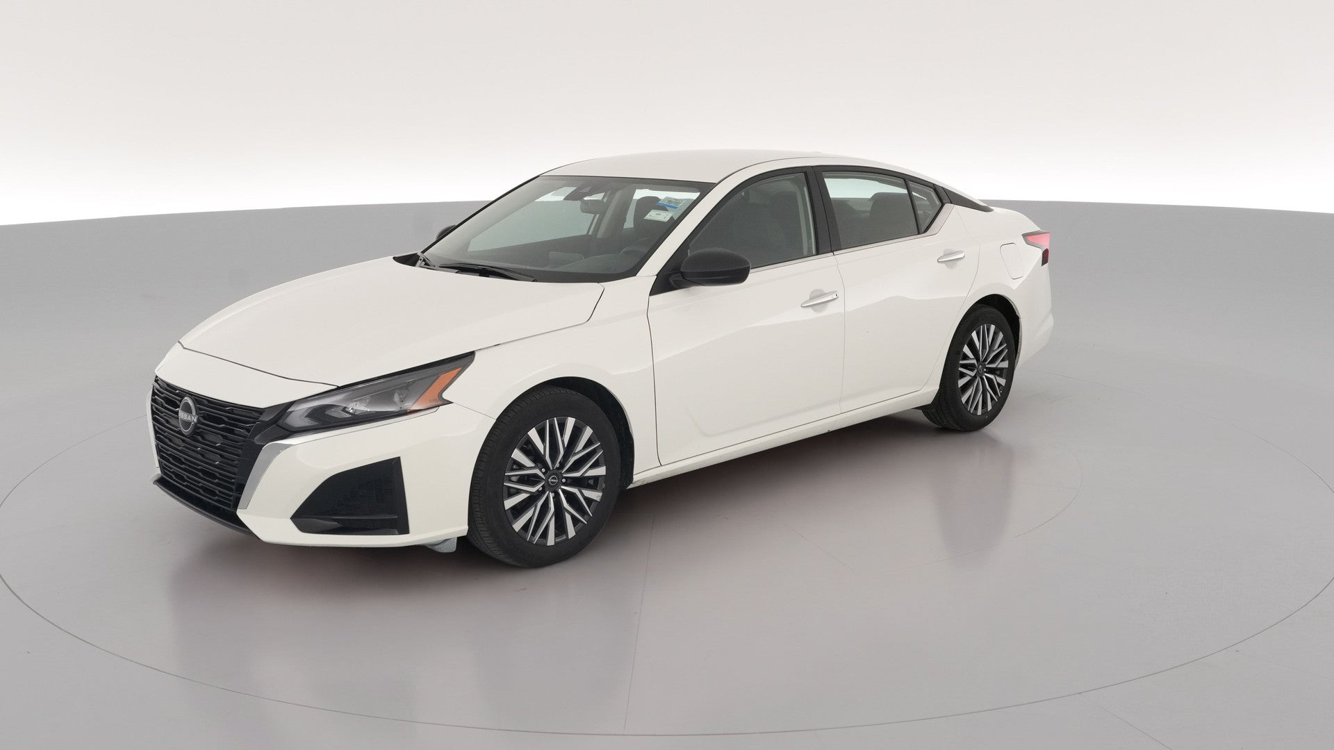 2025 Nissan Altima vehicle photo