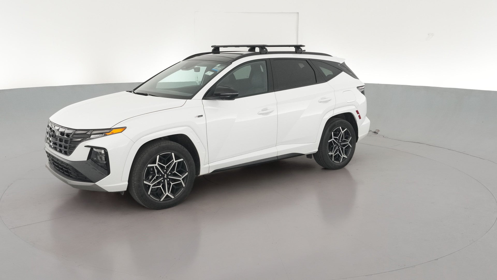 2024 Hyundai Tucson Hybrid vehicle photo