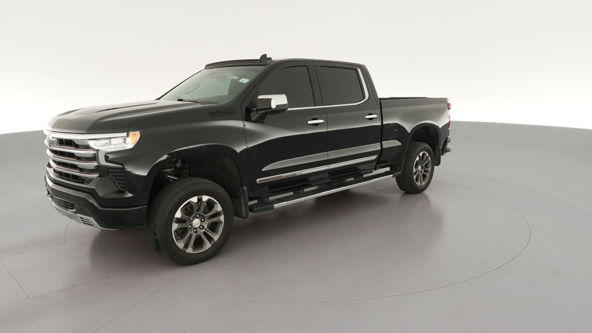 2022 Chevrolet Silverado 1500 Crew Cab vehicle photo