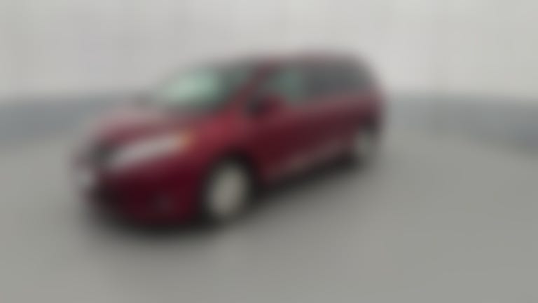 2017 Toyota Sienna vehicle photo