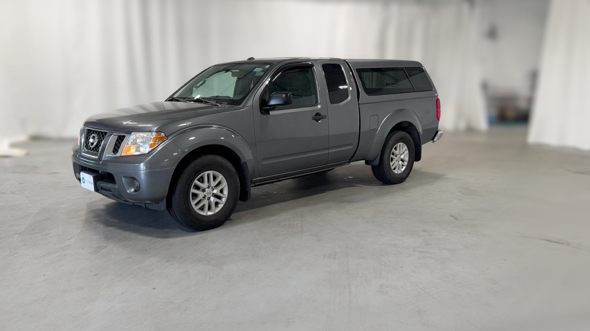 2017 Nissan Frontier King Cab vehicle photo