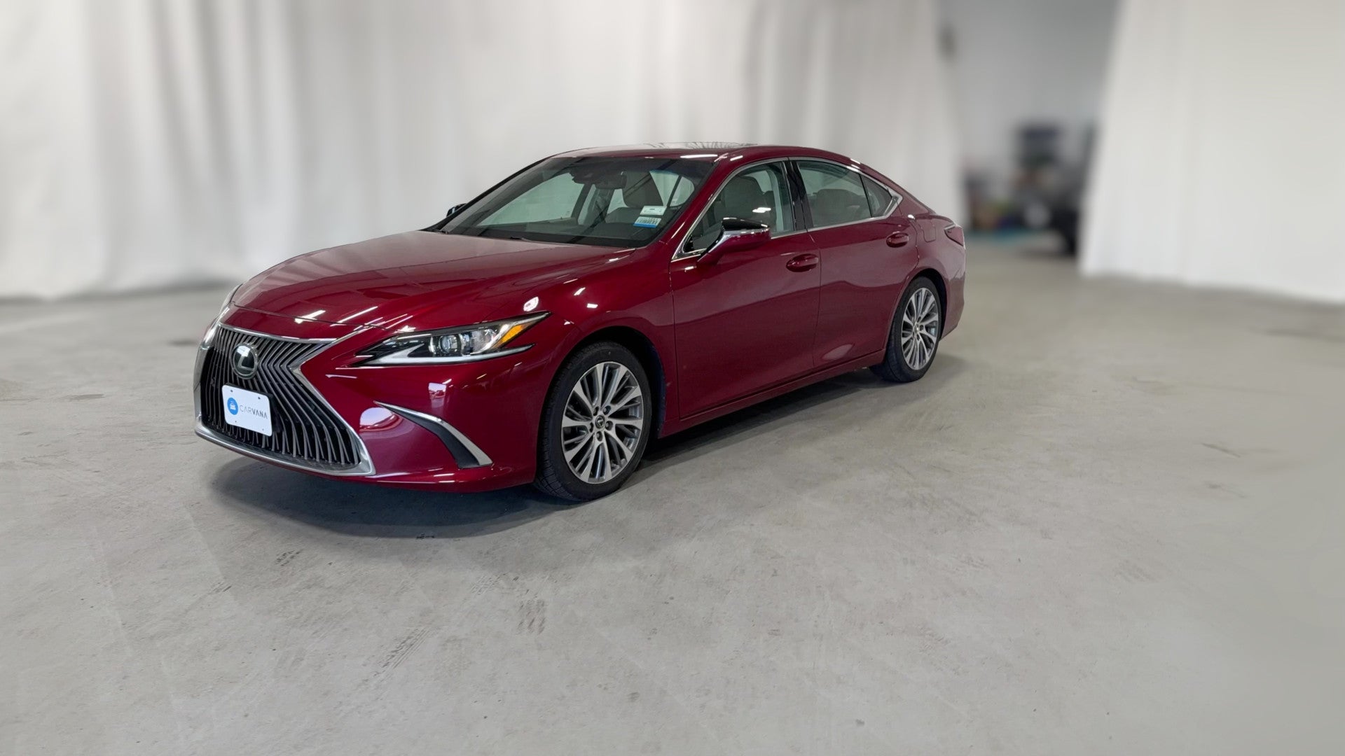 2019 Lexus ES vehicle photo