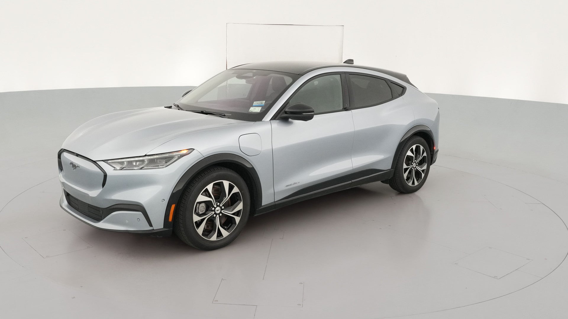 2022 Ford Mustang MACH-E vehicle photo