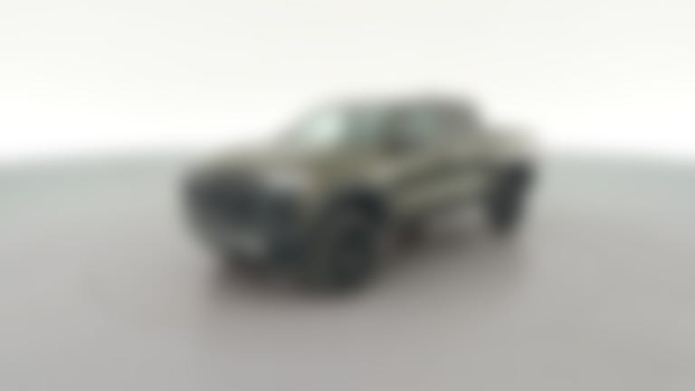 2025 Chevrolet Colorado Crew Cab vehicle photo