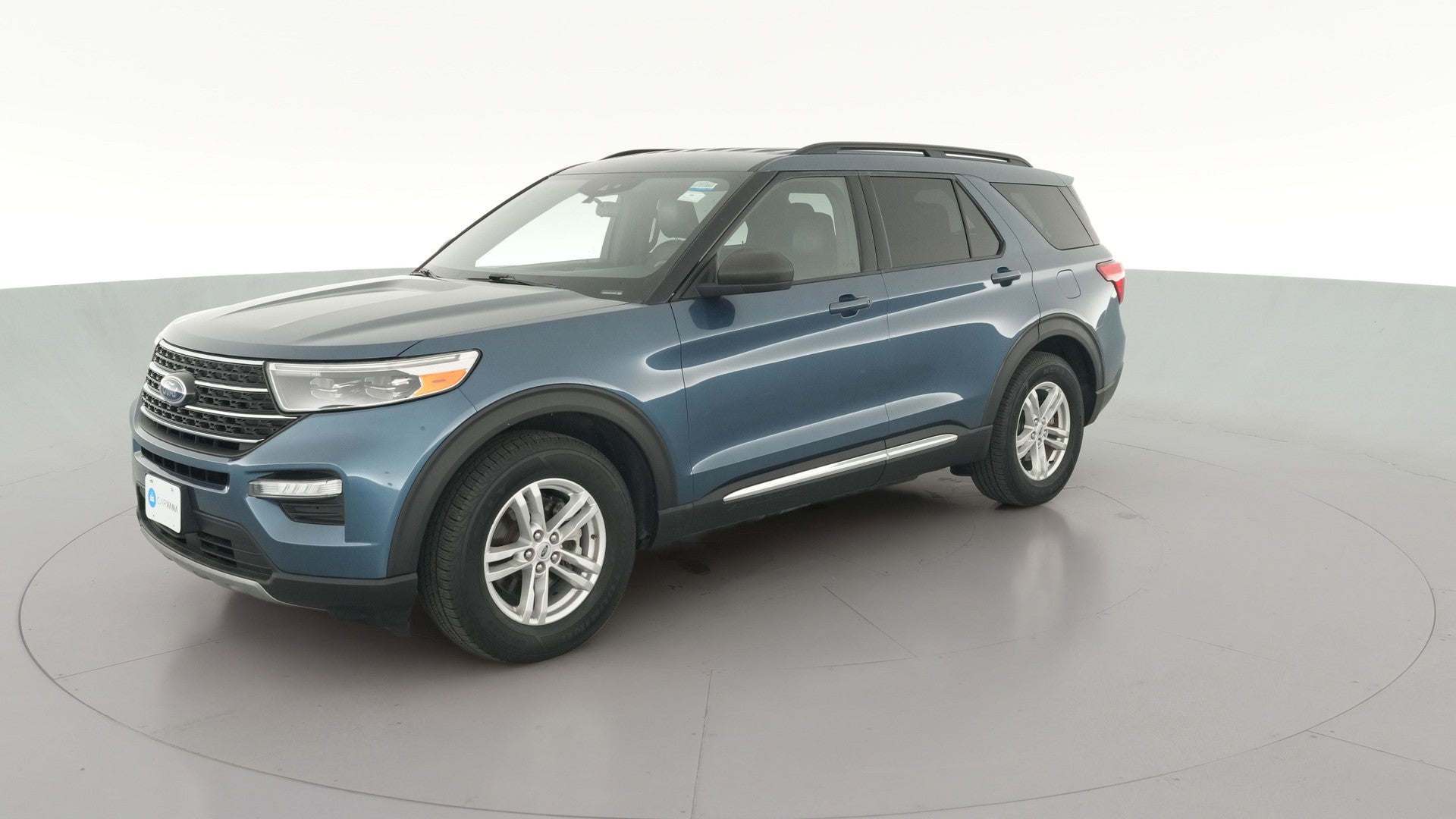 2020 Ford Explorer vehicle photo