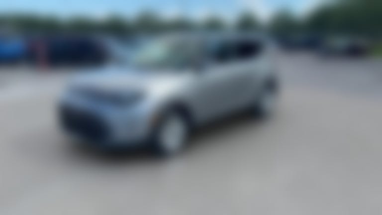 2025 Kia Soul vehicle photo