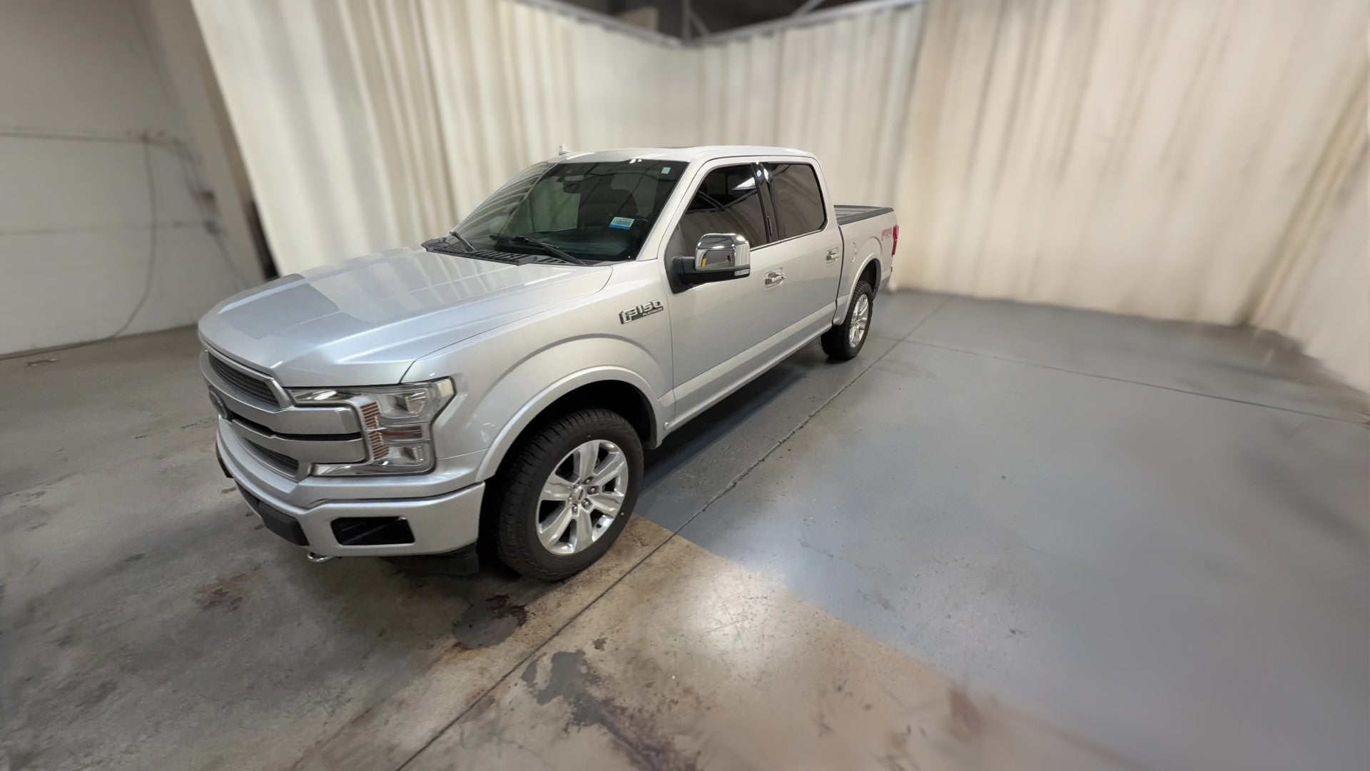2019 Ford F150 SuperCrew Cab vehicle photo
