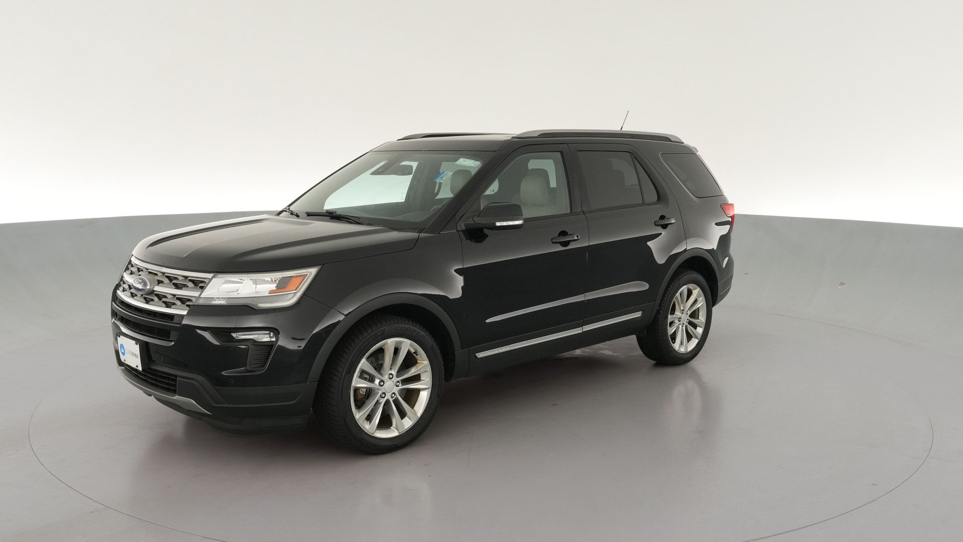 2018 Ford Explorer vehicle photo