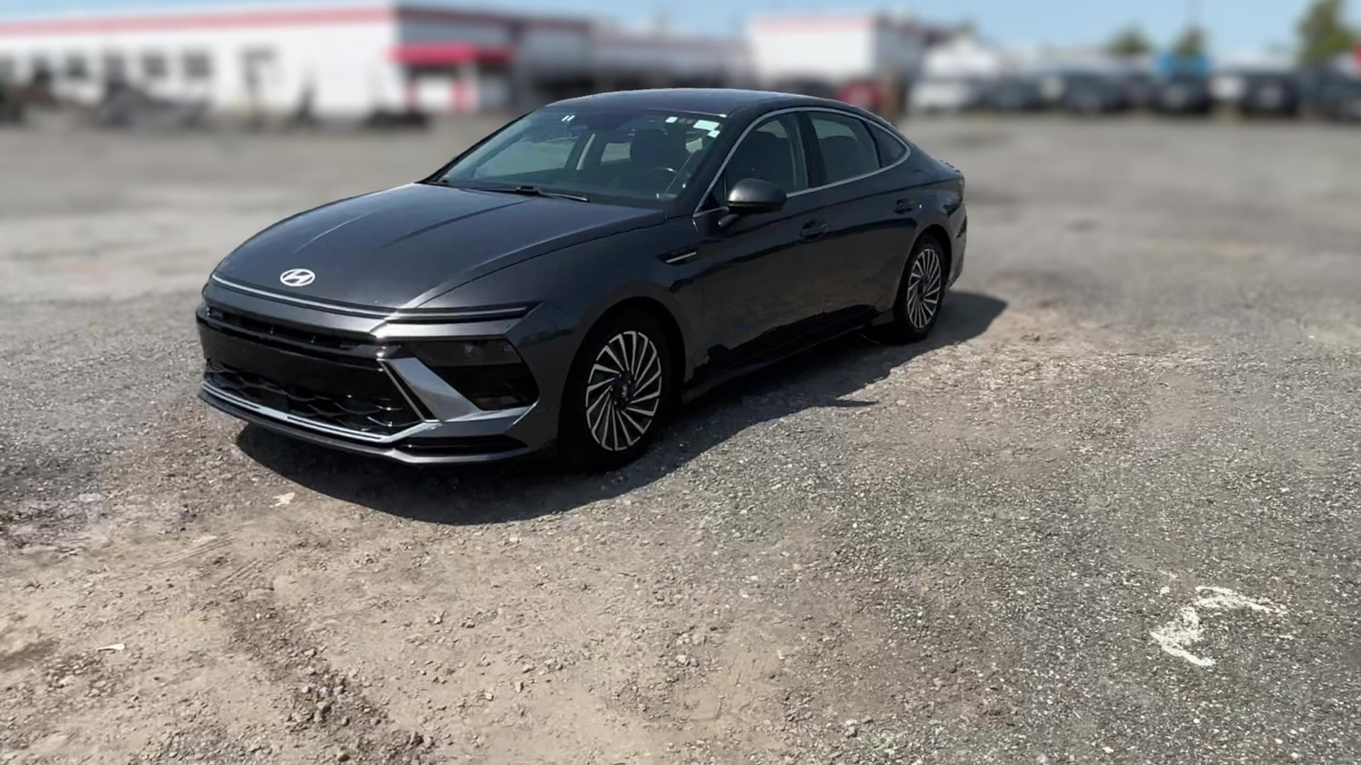 2025 Hyundai Sonata Hybrid vehicle photo