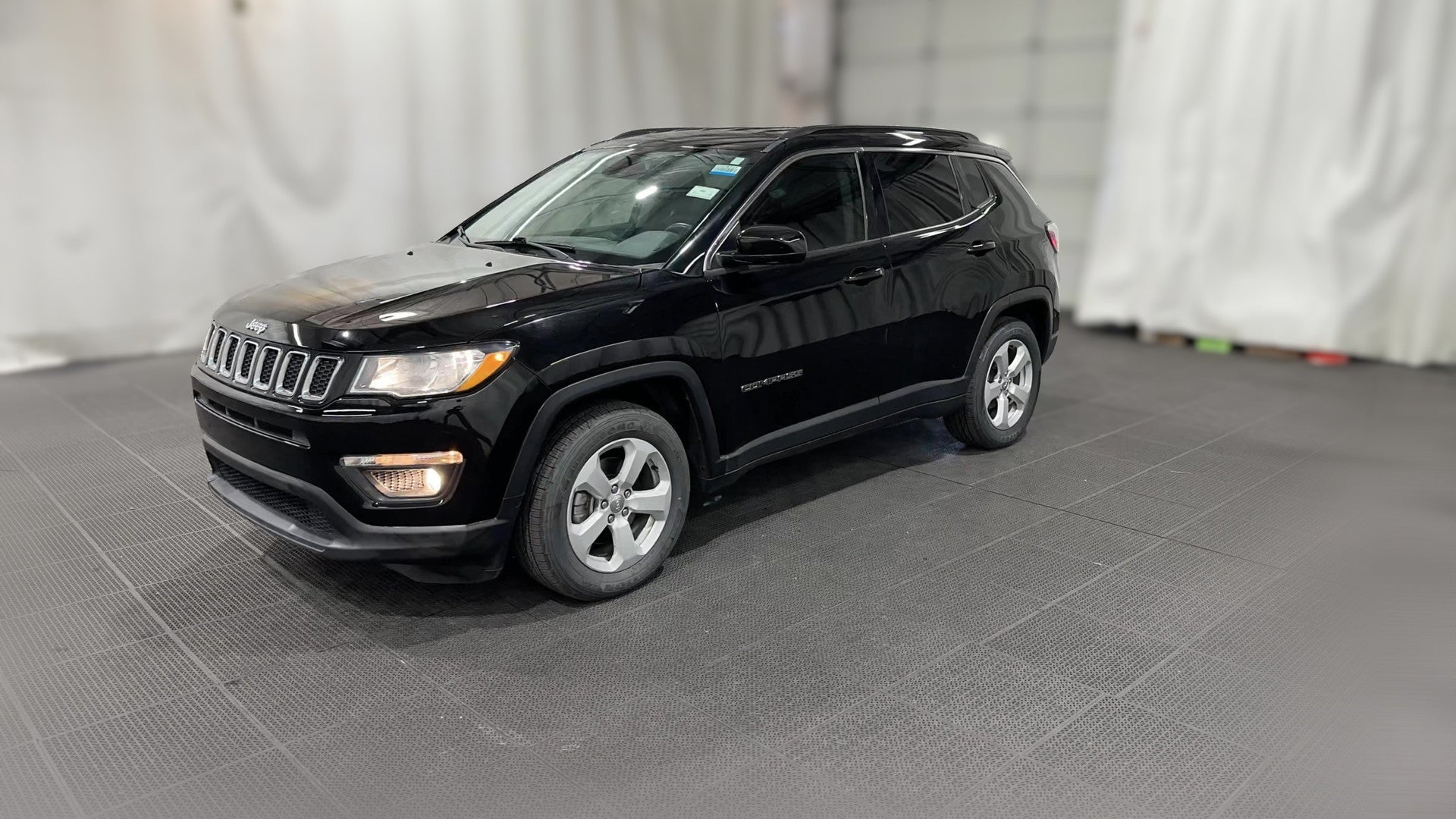 2020 Jeep Compass vehicle photo