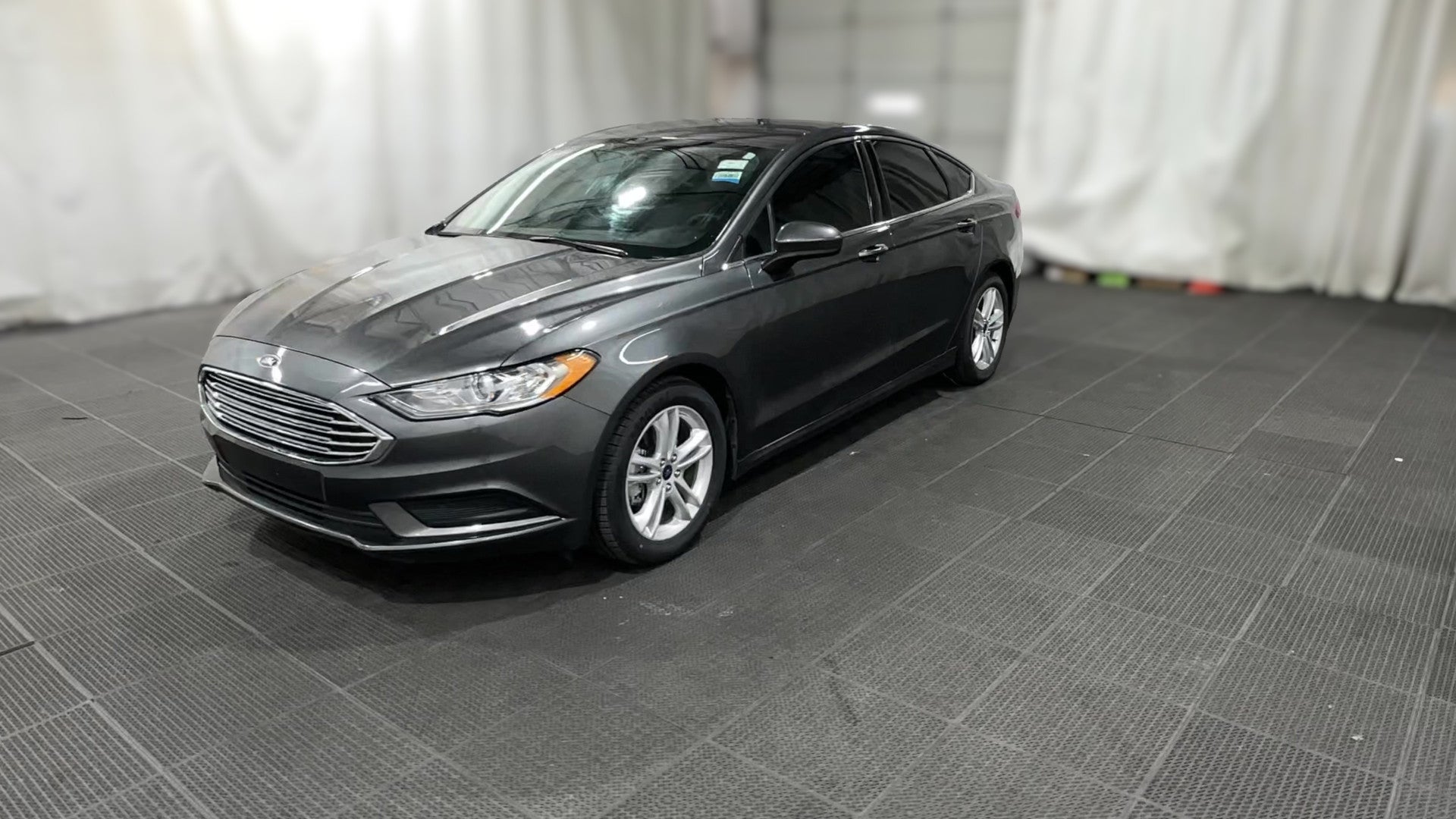 2018 Ford Fusion vehicle photo