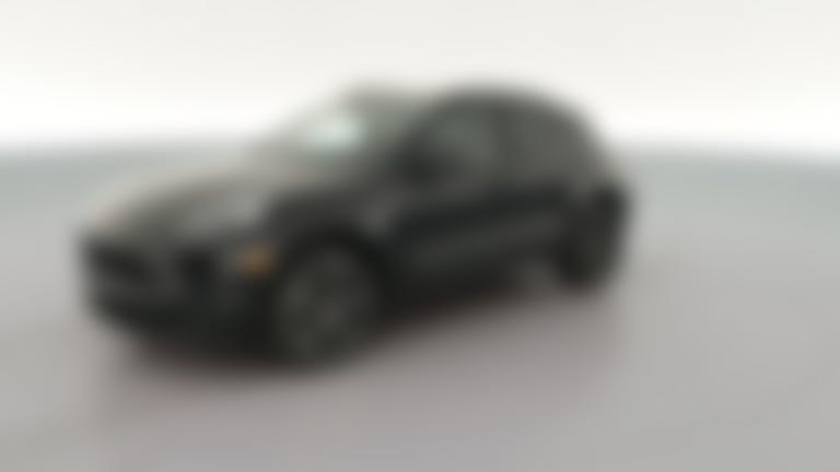 2021 Porsche Macan vehicle photo