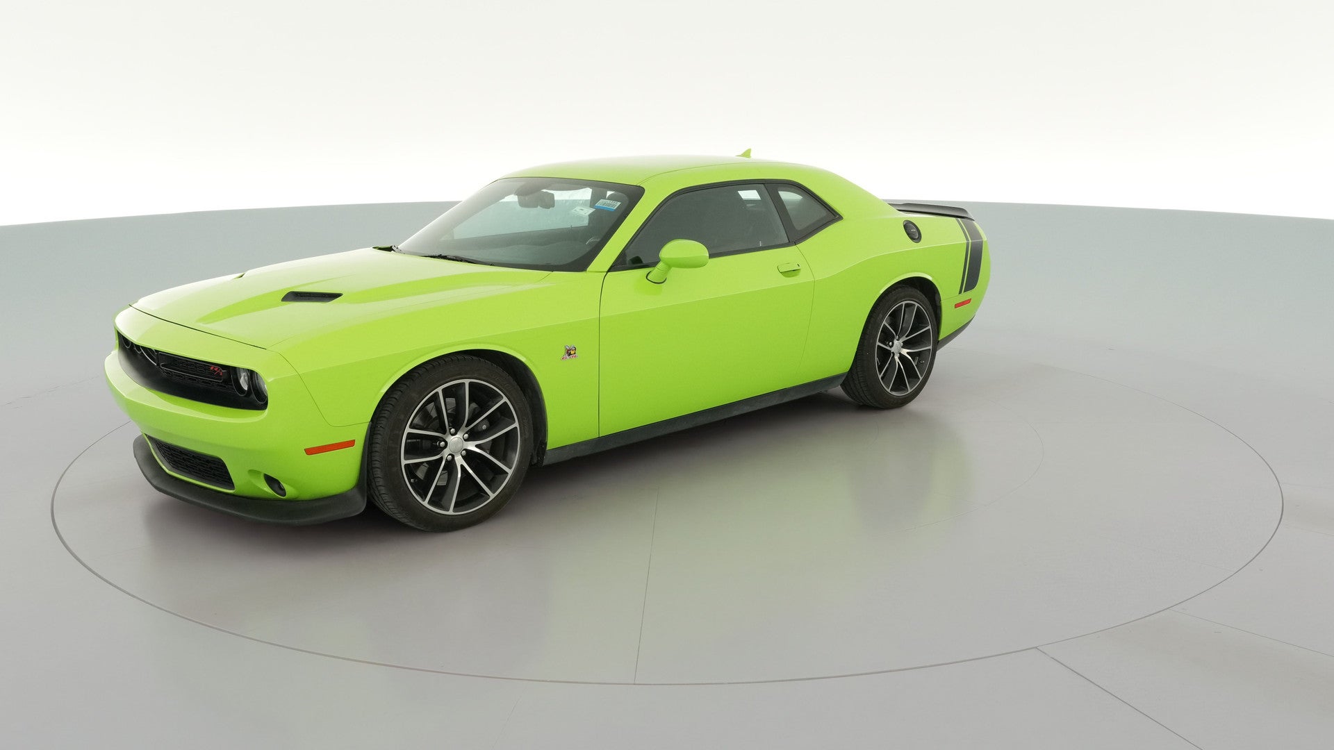 2015 Dodge Challenger vehicle photo