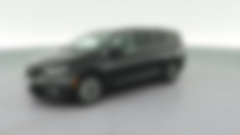 2024 Chrysler Pacifica Hybrid vehicle photo