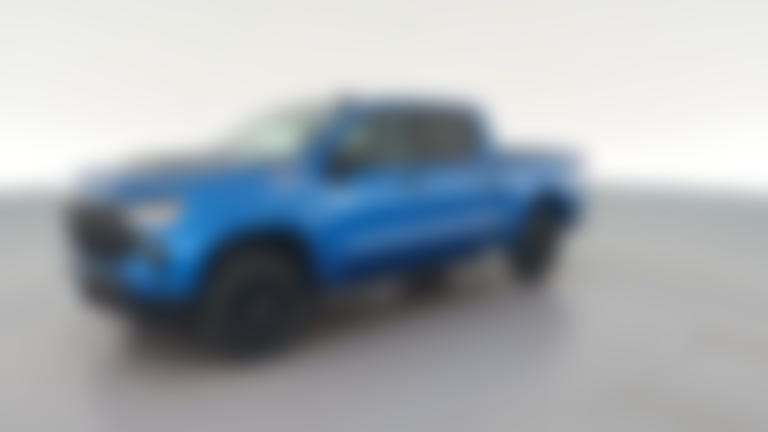 2022 Chevrolet Silverado 1500 Crew Cab vehicle photo