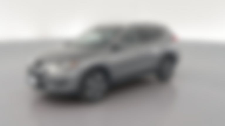 2019 Nissan Rogue vehicle photo